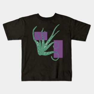 aloe floating Kids T-Shirt